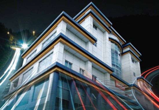 Bina Puri corporate building